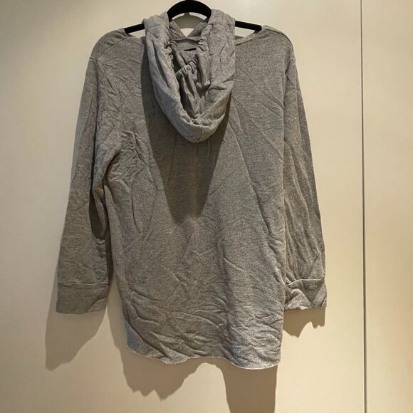 Monrow Hoodie in Grey - Picture 4 of 12